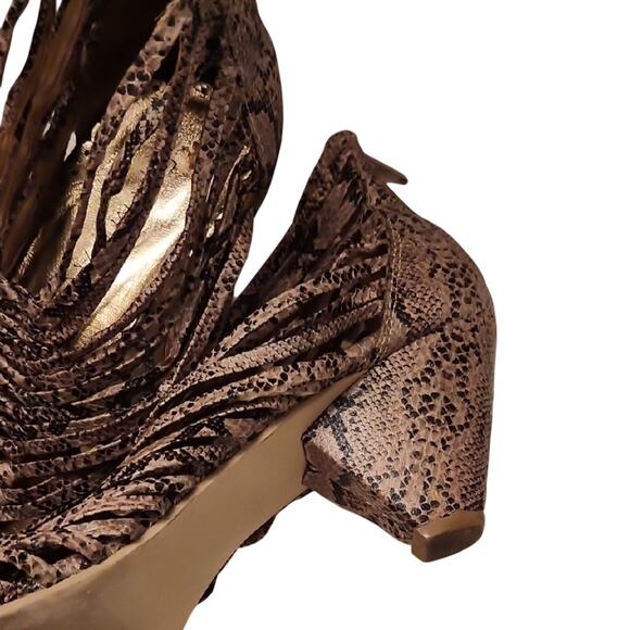 Rampage Stylish Wedge Shoes Women's 11 Tan and Black Snakeskin NWOT - Picture 3 of 4